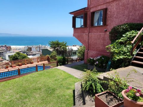 Casa Venta en Viña del Mar — Reñaca, El Encanto, Gran Casa, Vista Al Mar, 4 Dormitorios, Piscina