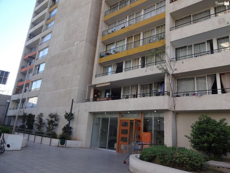 Vicuña Mackenna Oriente 7492 – La Florida