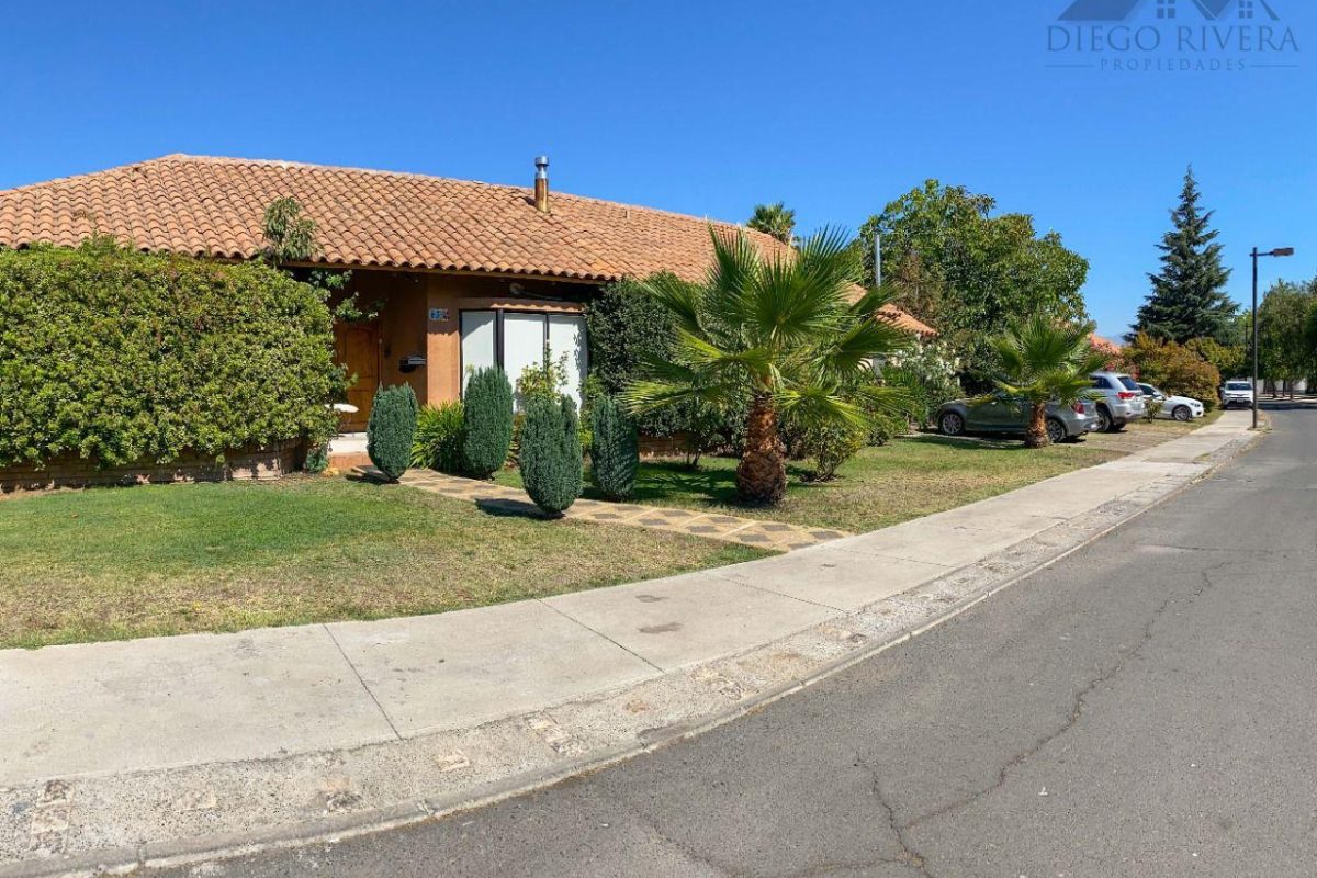 Vendo Hermosa Casa El Polo, Machalí