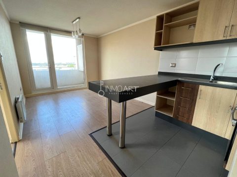 Departamento Venta en Temuco — Venta Departamento 2D 1B En Edificio Centro Carrera