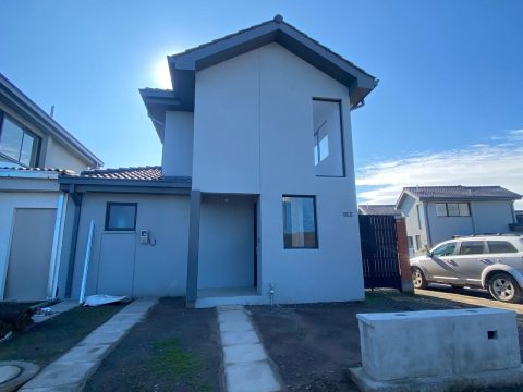 Casa Arriendo en Machalí — Arriendo Casa Portal De Machalí (Amoblado Opcional)