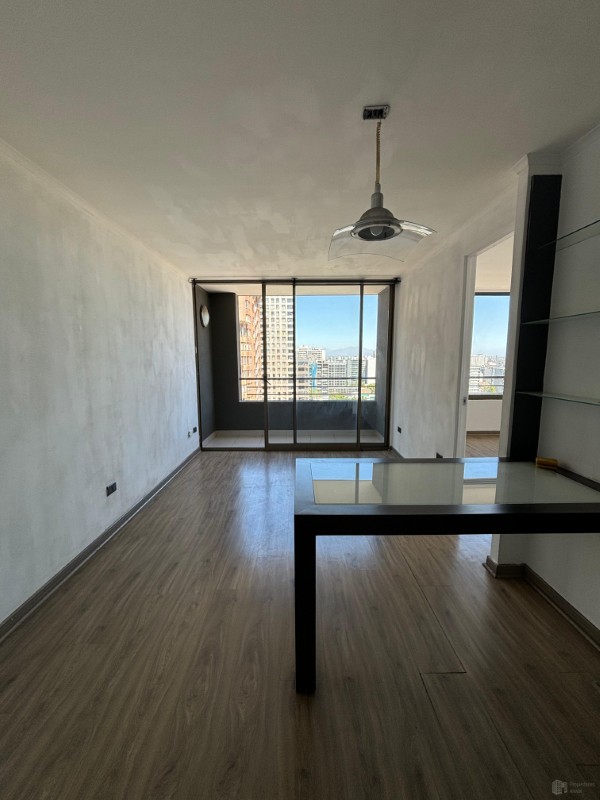 Metro Santa Lucia Arriendo 1 Dorm Dos Meses Rebajados