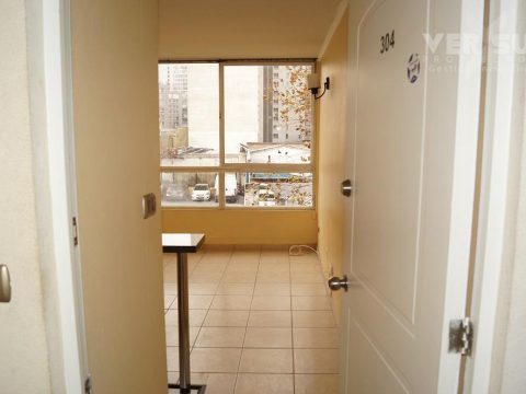 Departamento Arriendo en Santiago — Arriendo Depto 1 Dormitorio Calle Serrano