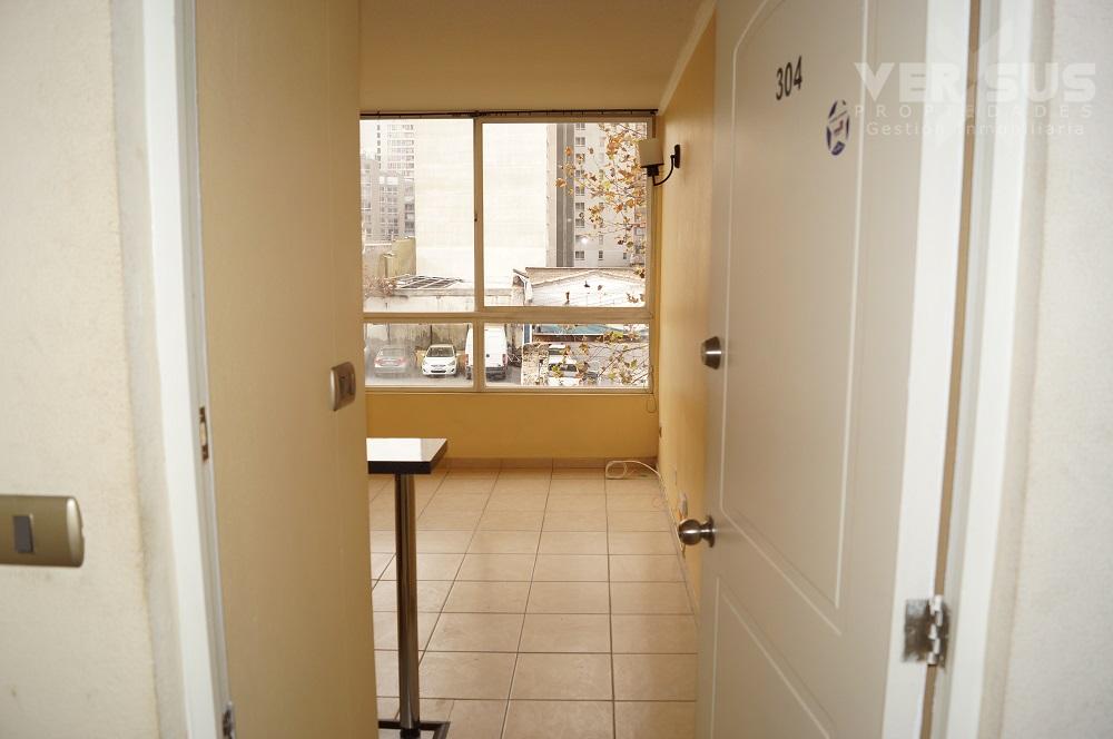 Arriendo Depto 1 Dormitorio Calle Serrano