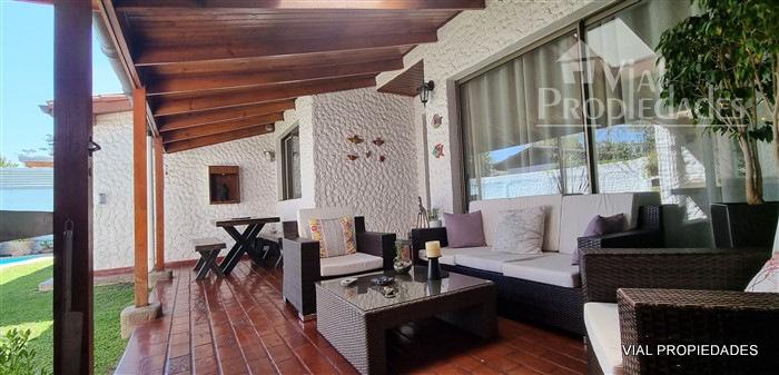 Casa Sector Tomás Moro 3 Dorm Ss