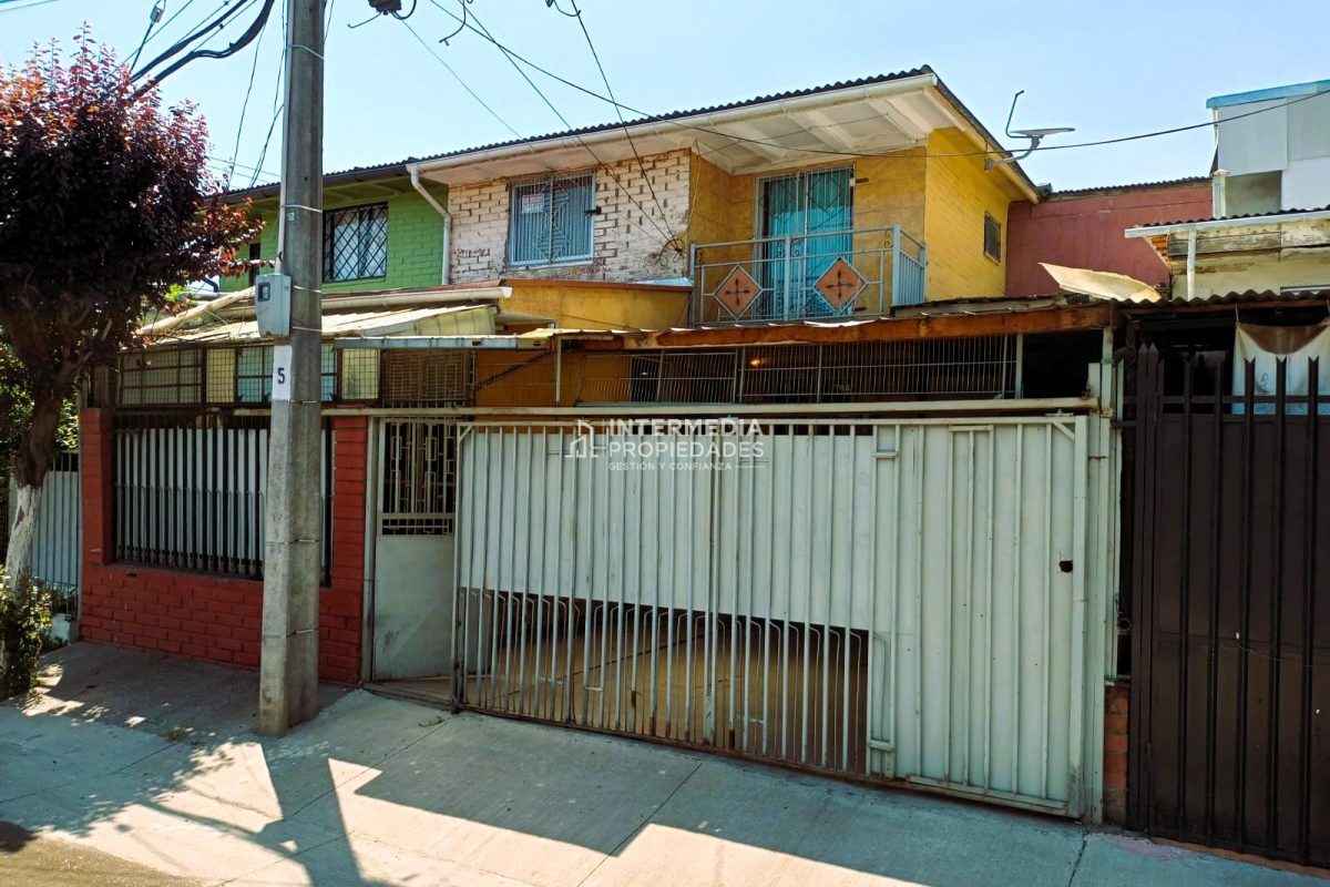 Cómoda Casa En Puente Alto, Sector Tranquilo Y Bien Conectado.