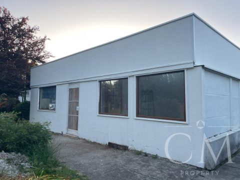 Local Comercial Arriendo en Valdivia — Se Arriendan Locales En Sector Isla Teja , Valdivia