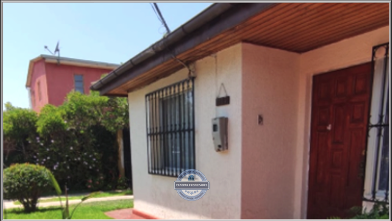 Vende Amplia Casa En San Bernardo