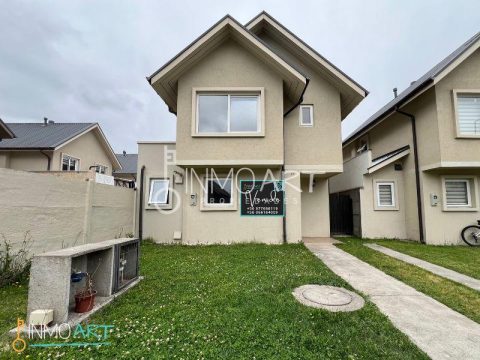 Casa Venta en Temuco — Venta Hermosa Casa En Condominio San Sebastián!!