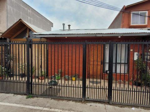 Casa Venta en Maipú — Casa En Venta De 2 Dorm. En Maipú