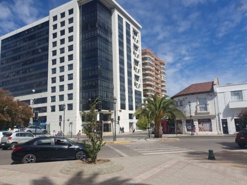 Oficina Arriendo en Talca — En Arriendo Oficina En Plaza De Talca