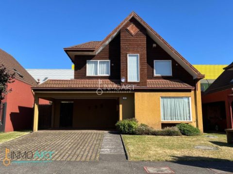 Casa Arriendo en Temuco — Arriendo Hermosa Casa En Barrio Inglés
