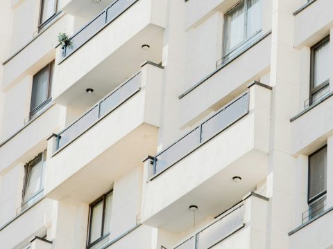 Edificios de departamentos en arriendo en la ciudad