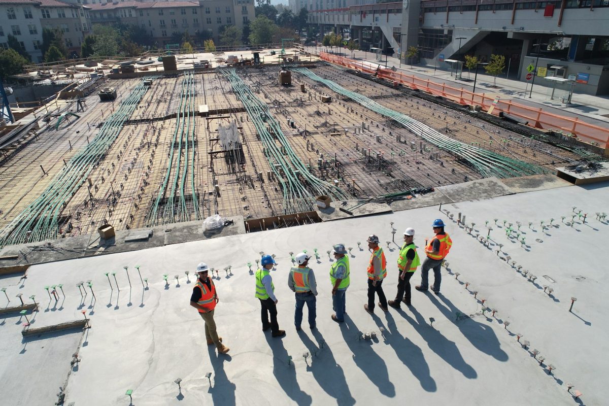 Obra en construcción de un edificio de departamentos
