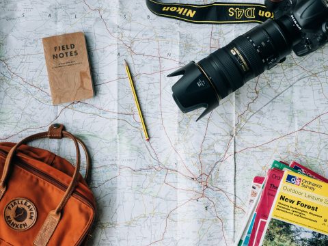 Mapa y artículos de viaje de una persona que se radica en Chile